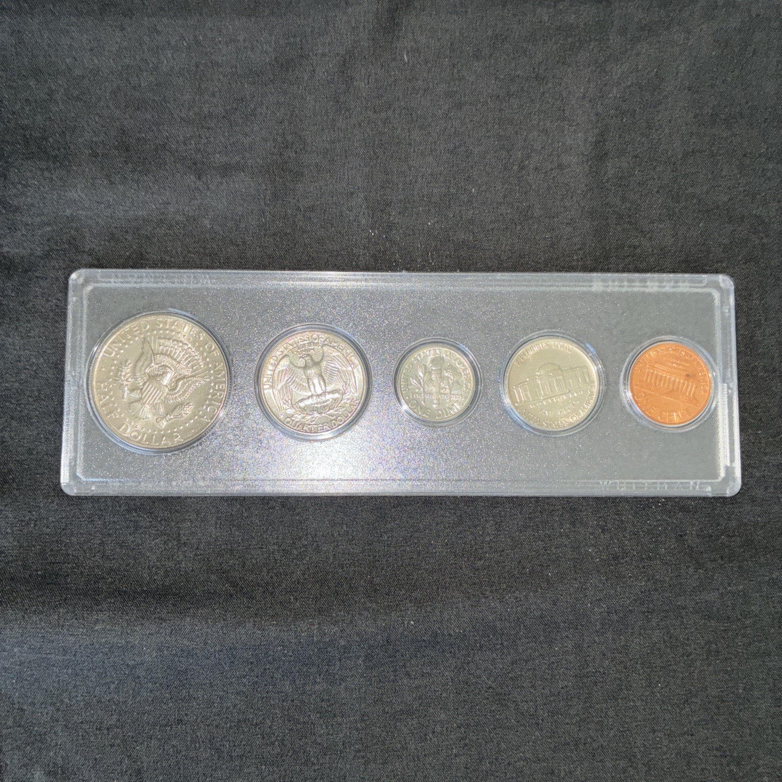 1981 Uncirculated Birth Year US Mint Set In Plastic Case