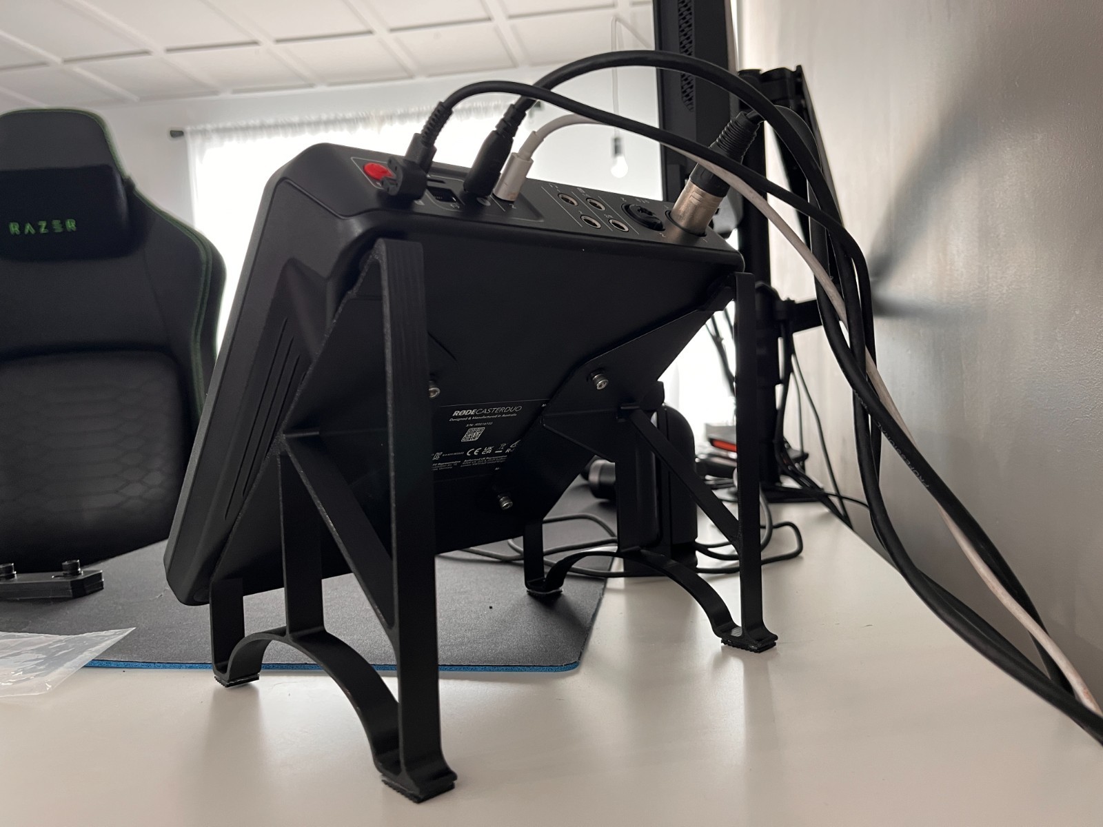 Rodecaster Duo stand - 3D printed