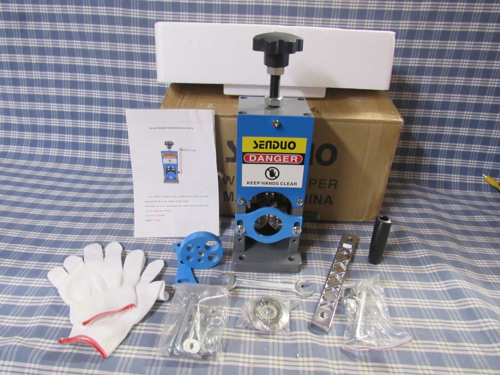 Senduo Upgraded Manual Wire Stripper Machine 0.06-1.57 (Open Box) FREE SHIPPING.
