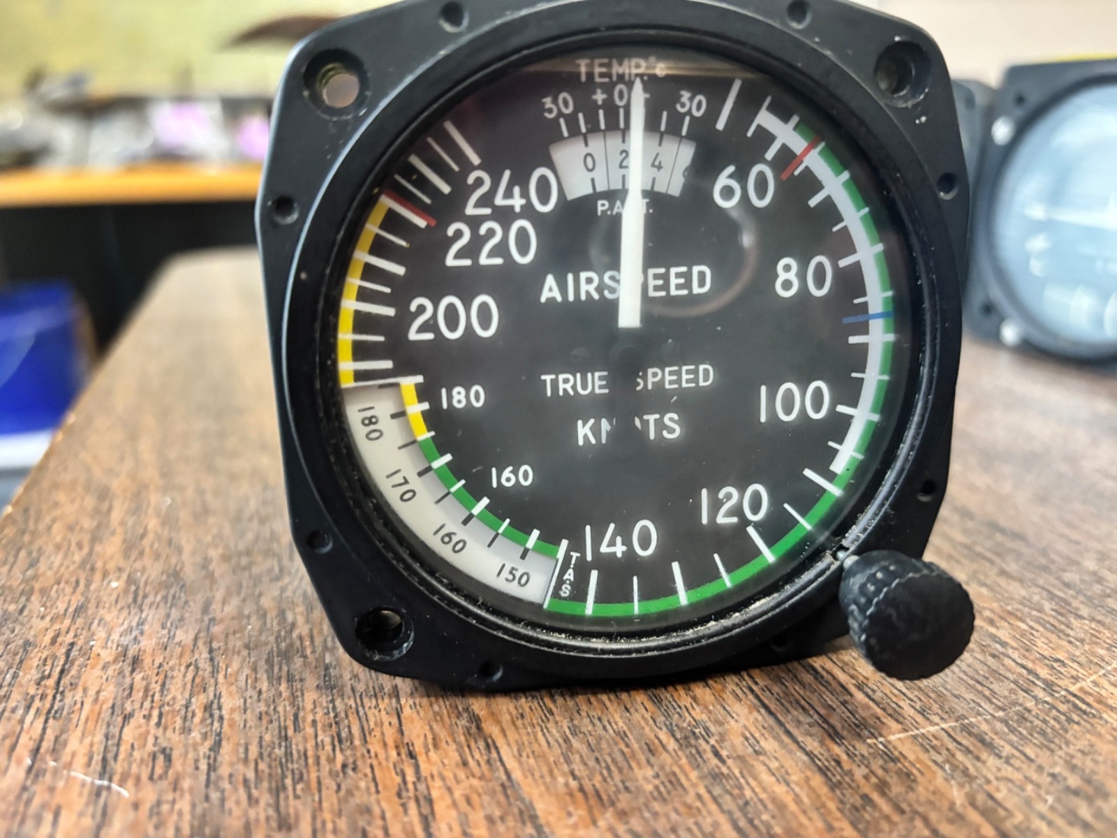 United Instruments, Inc.  Airspeed Indicator P/N: 8130