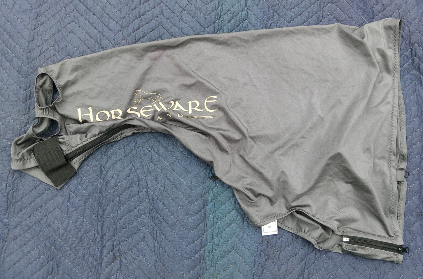 New Horsewear Ireland Sleezy Slinky Hood Gray 30" Pony