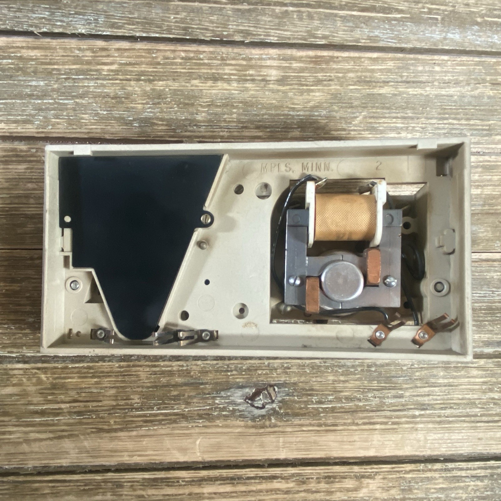 Honeywell Chronotherm # T882A 1047-1 Vintage Thermostat READ DESC.
