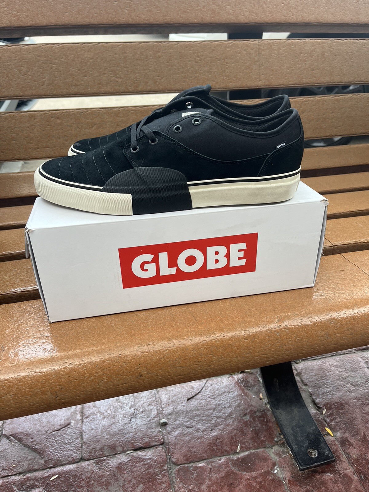Globe Mahalo Plus Black/antique Size 11.5