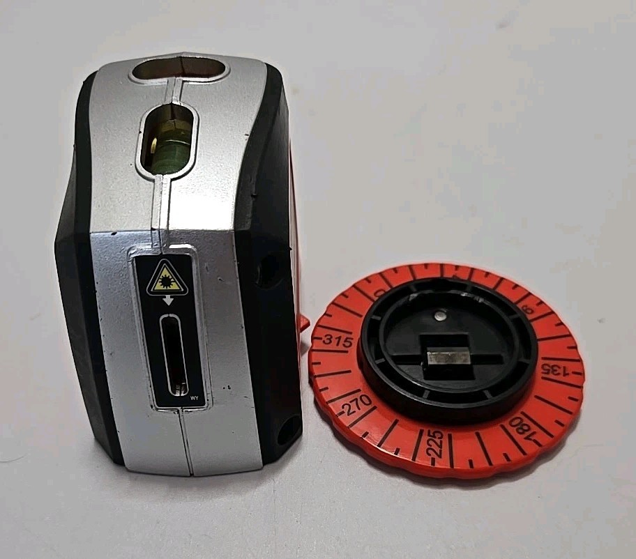 BLACK+DECKER BDL220S Laser Level
