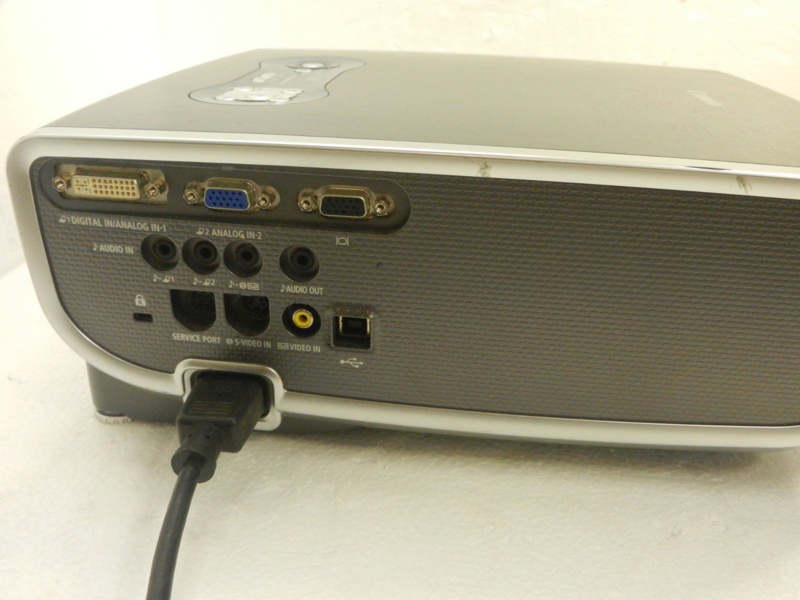 Canon Sx7 Projector Lcd Multimedia/DATA Projector - WORKS