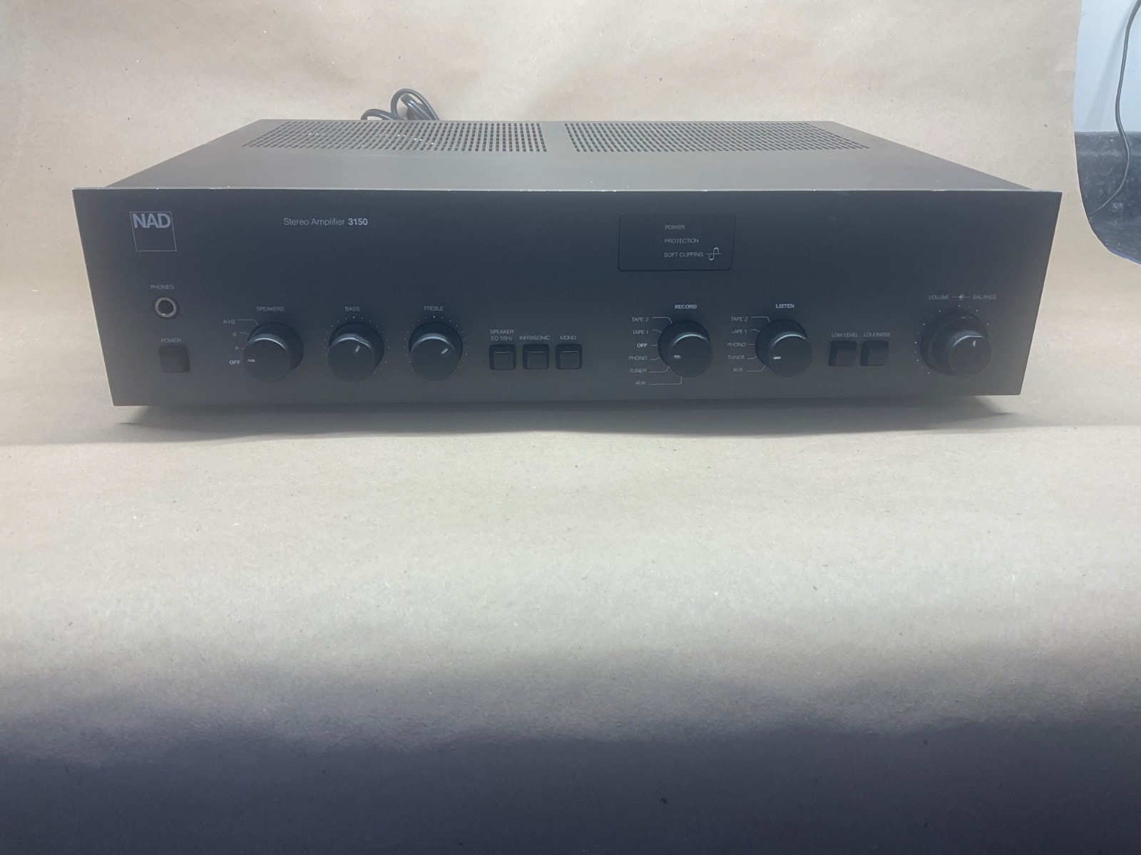 NAD 3150