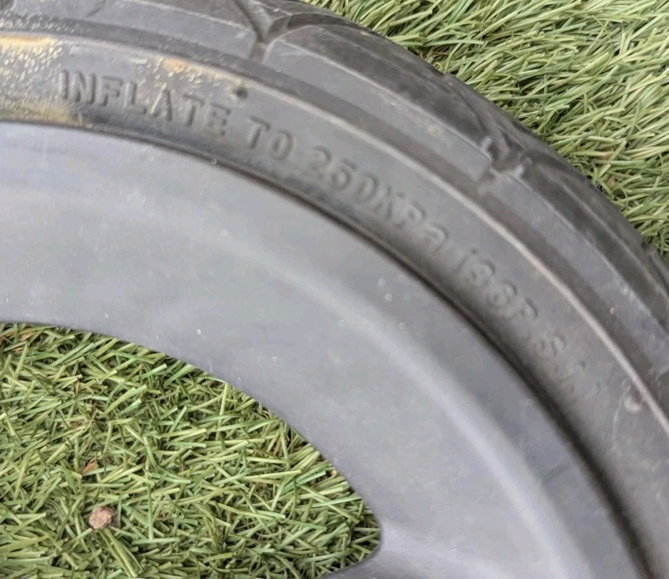 Orbit Baby 02 Stroller Front Wheel Part Replacement Rotating Spinning