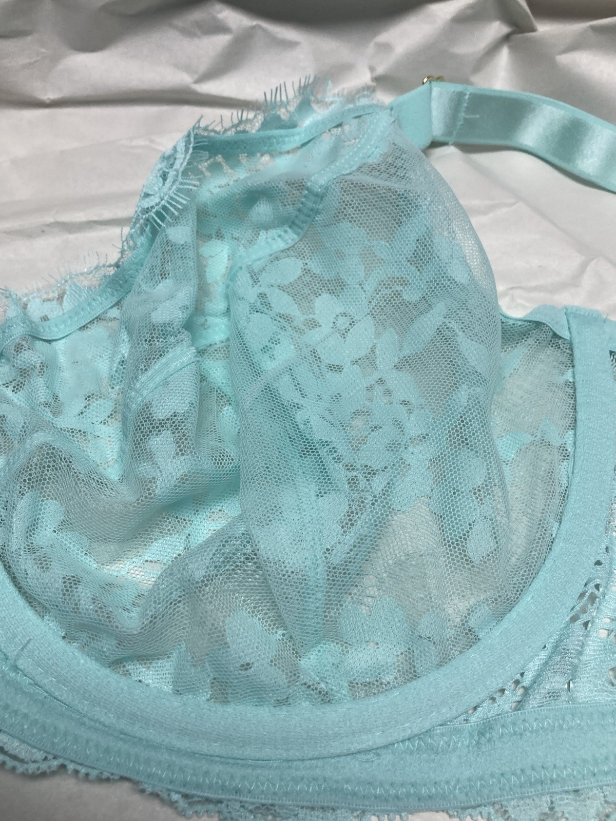 VS Bra Unlined Demi Size 38 DDD