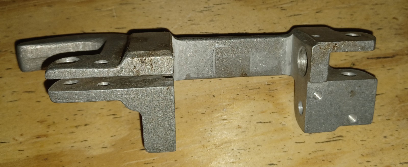 Cable Lasher Parts C-Front Gate Bracket GMP