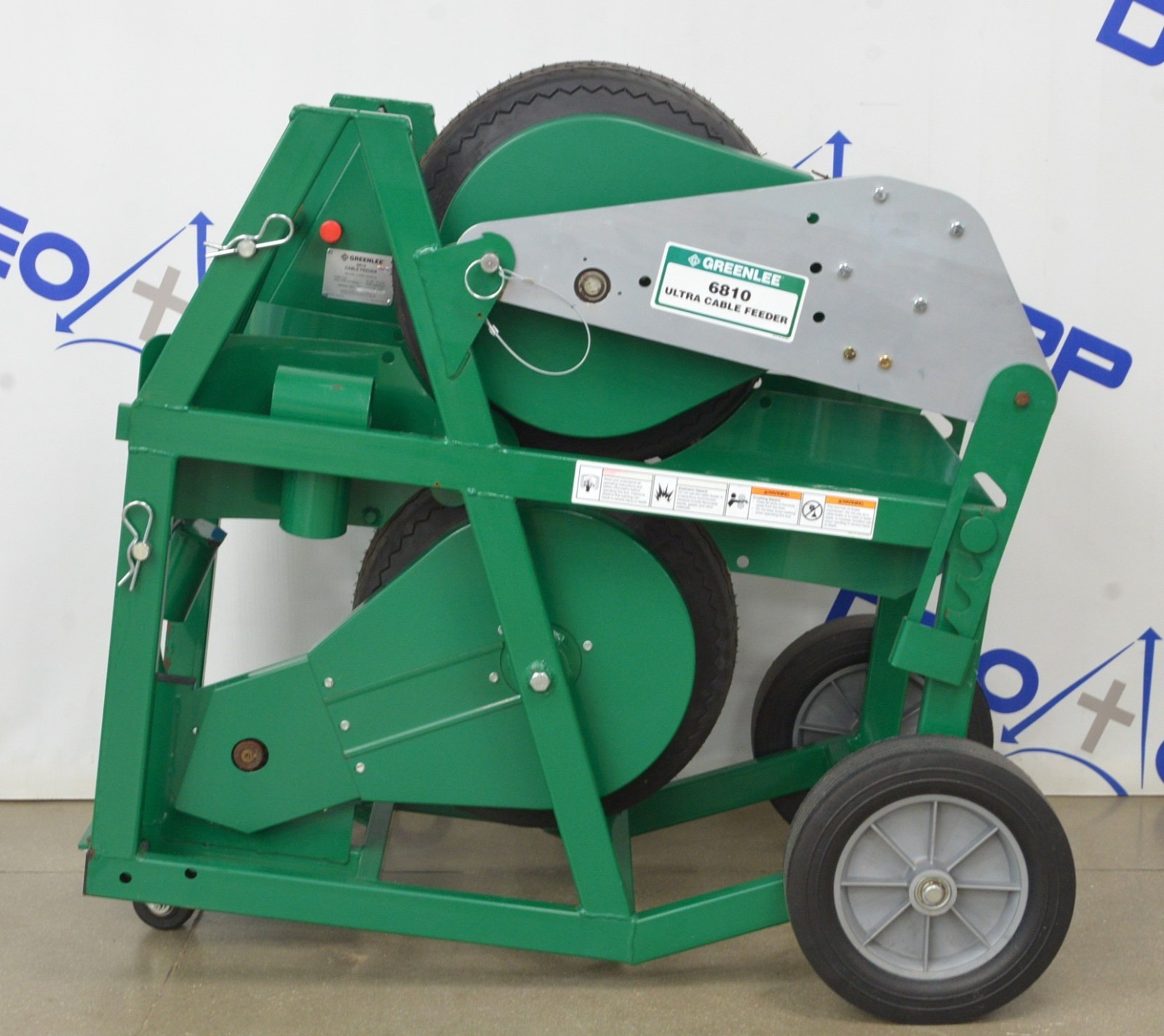 Greenlee 6810 Ultra Cable Feeder