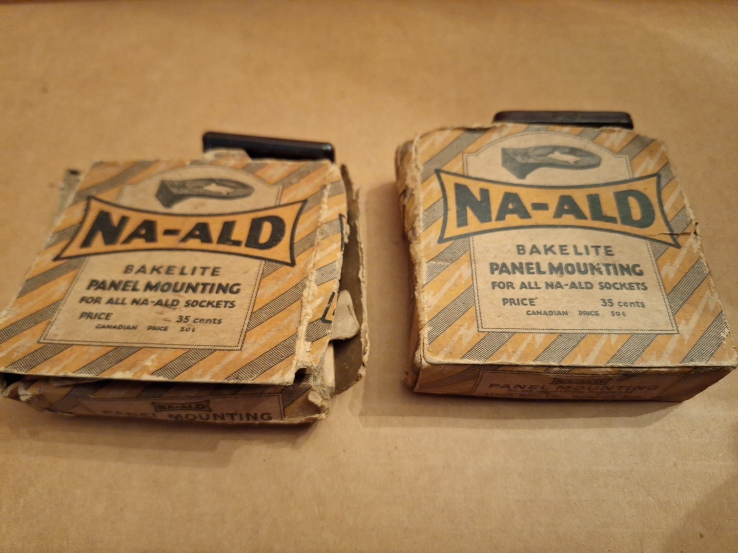 Vintage 1920s UV Tube Socket Mount – Trf Battery Set