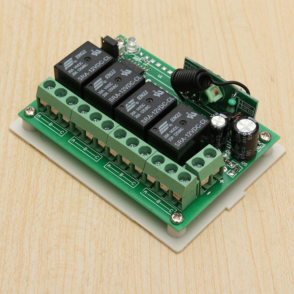 DC 12V 4CH 200M Wireless Remote Control Relay Switch 2 Transceiver + Receiver