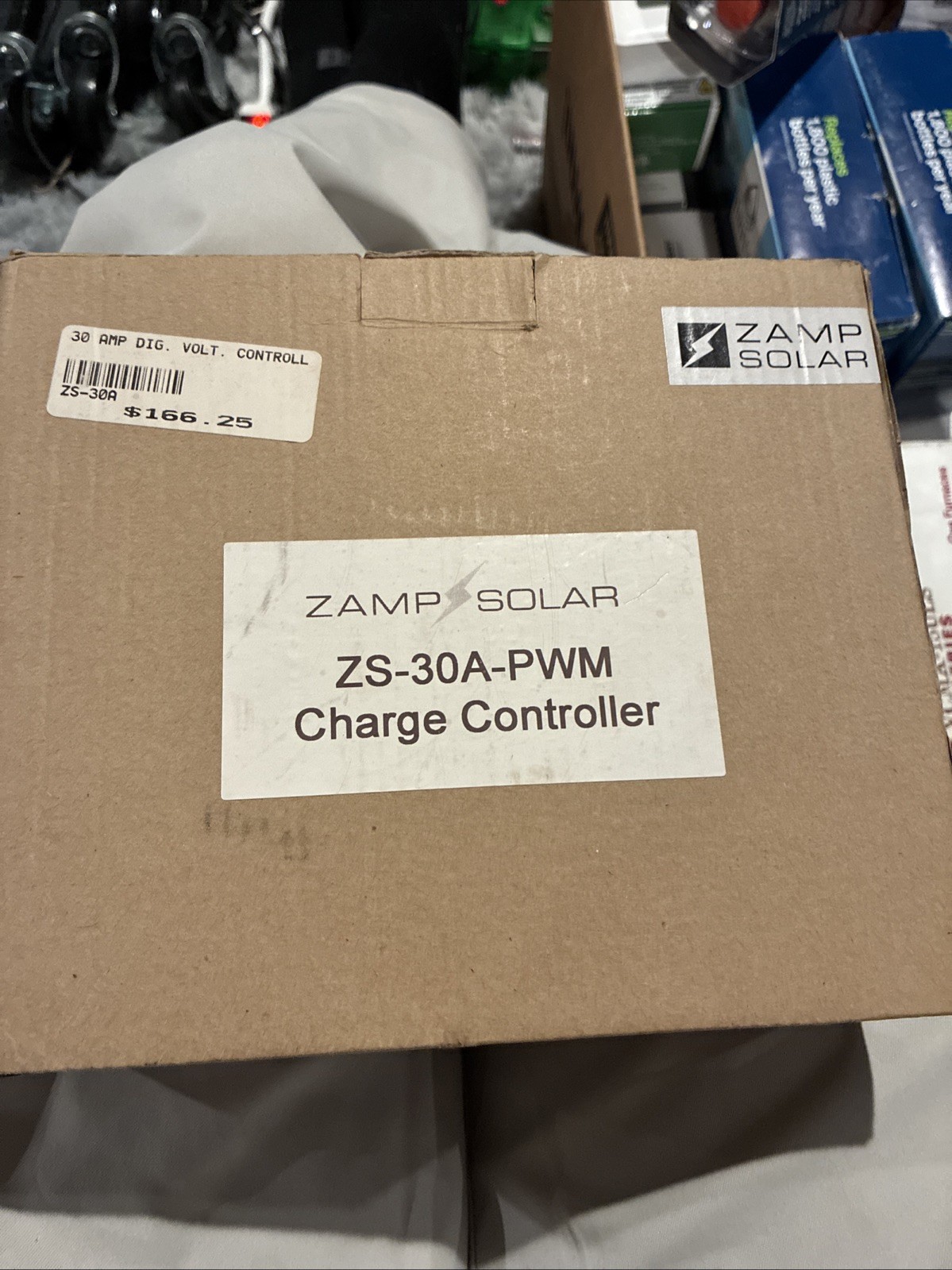 Zamp ZS-30A-PWM Solar Charge Controller - Brand New!