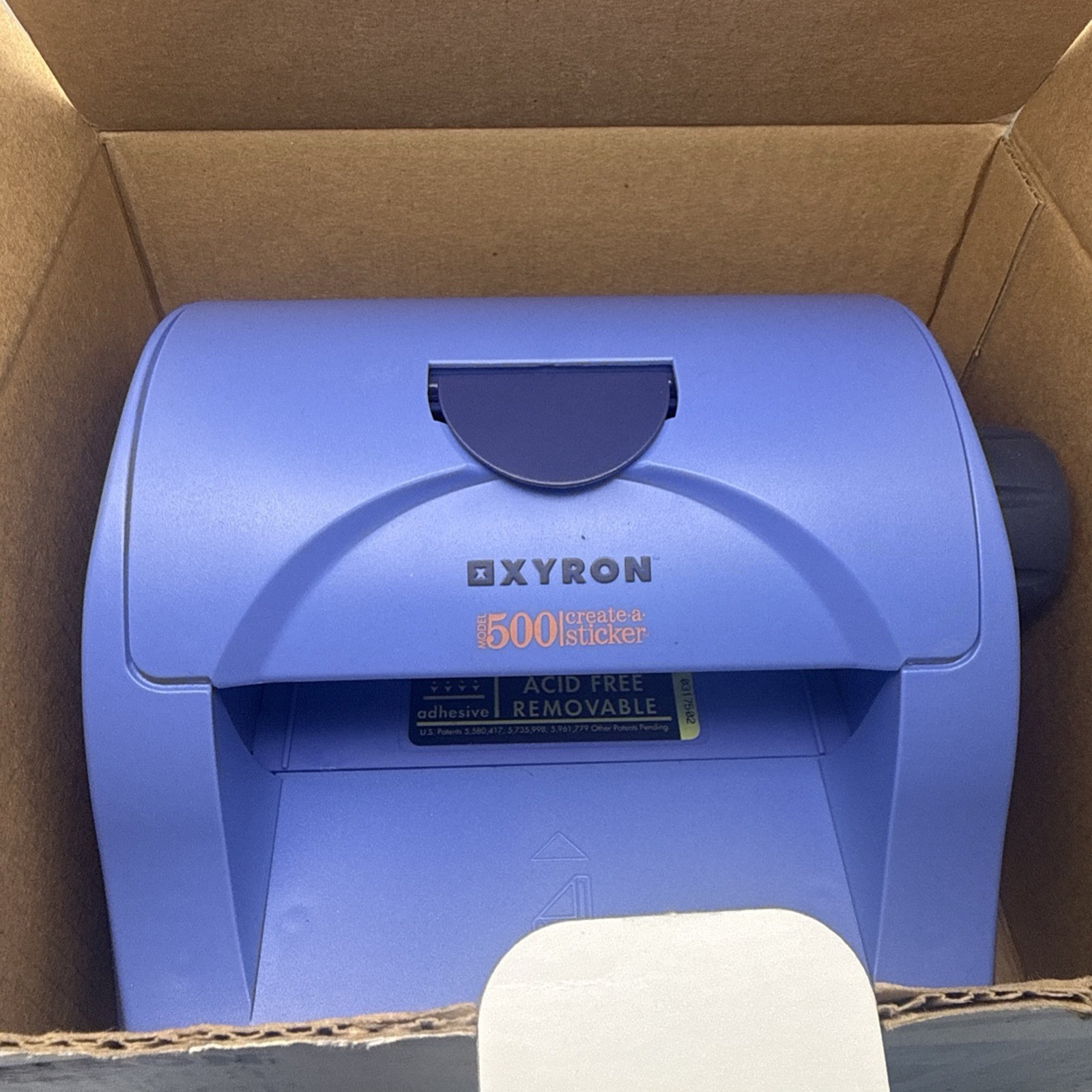 XYRON 5” Create-a-Sticker Machine W/Refill Cartridge Model 500