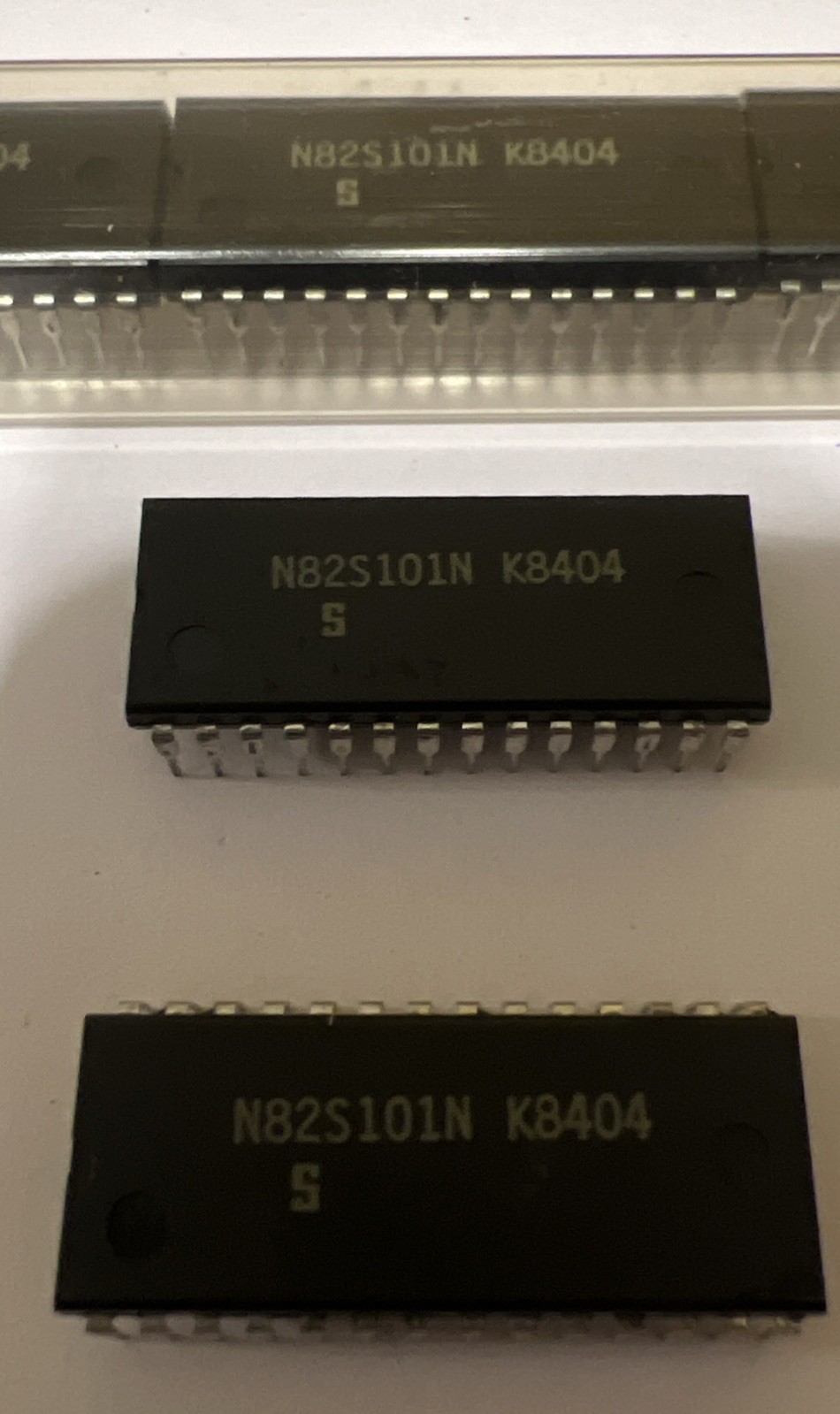 Signetics N82S101N Field Programmable Logic Array New Lot 2 From Static Tube