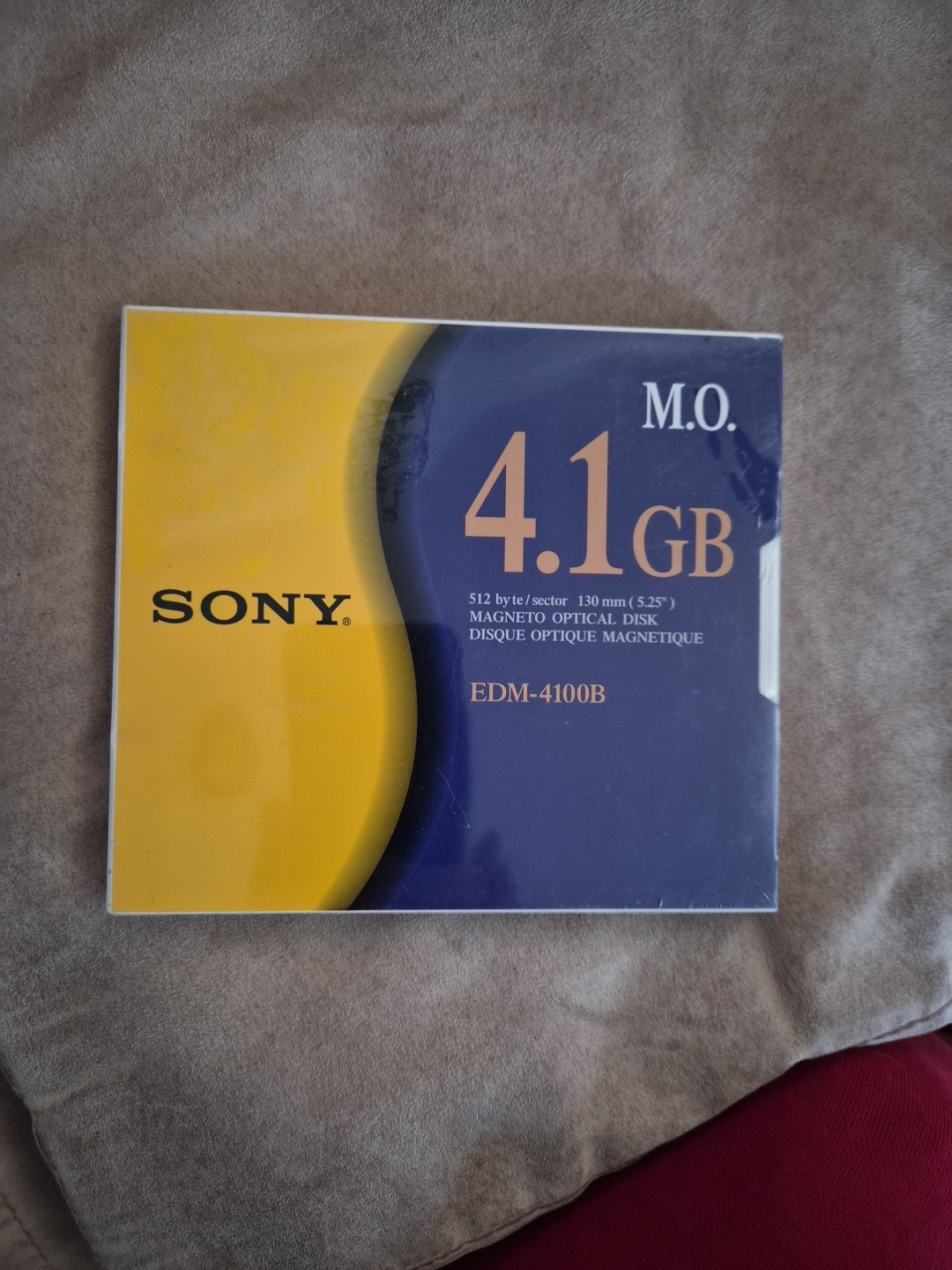 DESCRIPTION:NEW Sony EDM-4100B 4.1GB 5.25 MO OPTICAL DISK