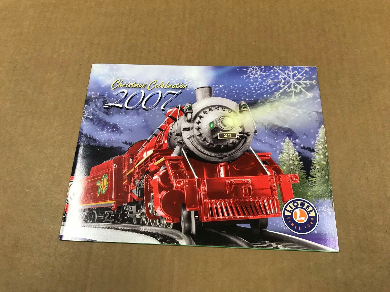 2007 Lionel Train Christmas Celebration Catalog - 18 Pages