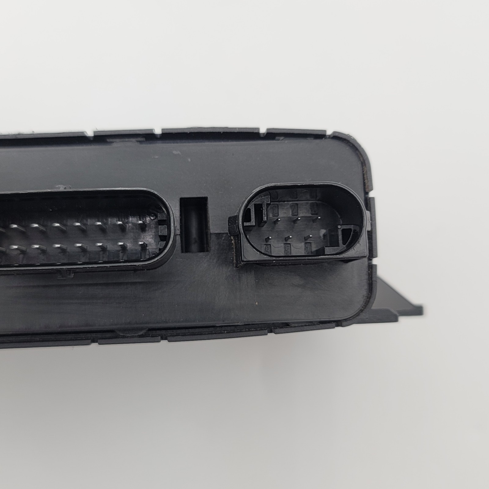 BMW I01 I3 Charging Unit Interface Lim Module OEM