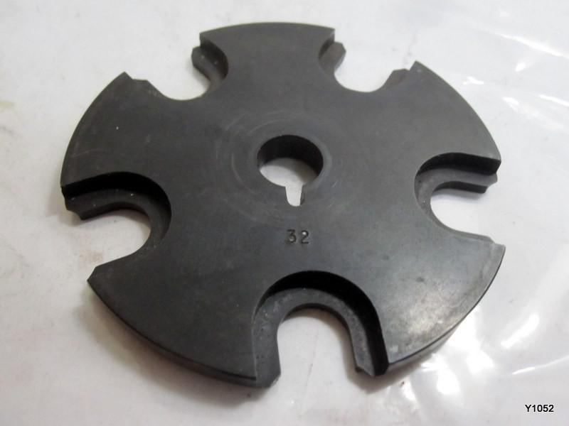Hornady Shell Plate for Lock N Load AP/Projector Size #32 392632