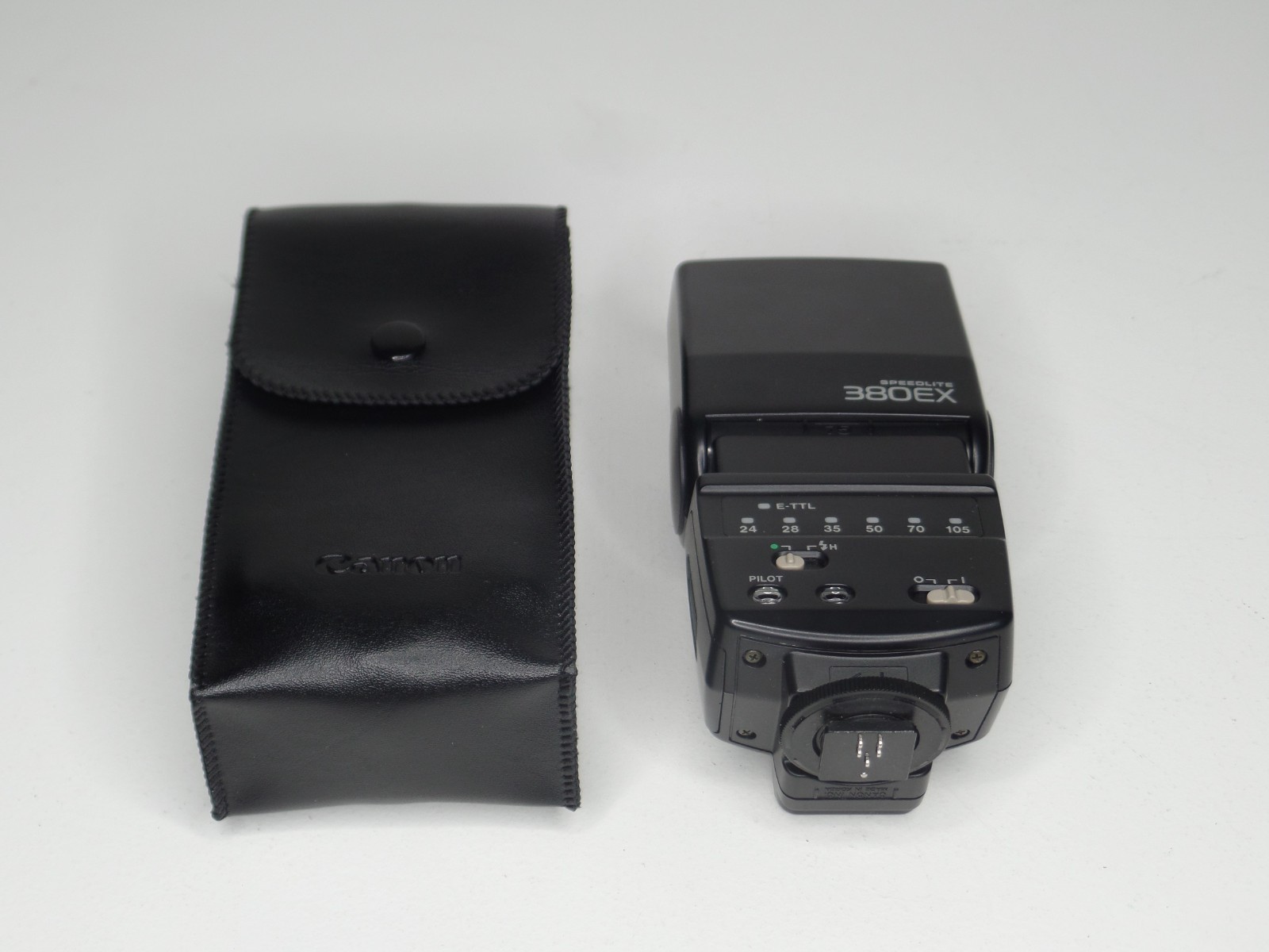 Canon Speedlite 380EX Flash with Original Black Canon Case EOS Shoe Mount Tested
