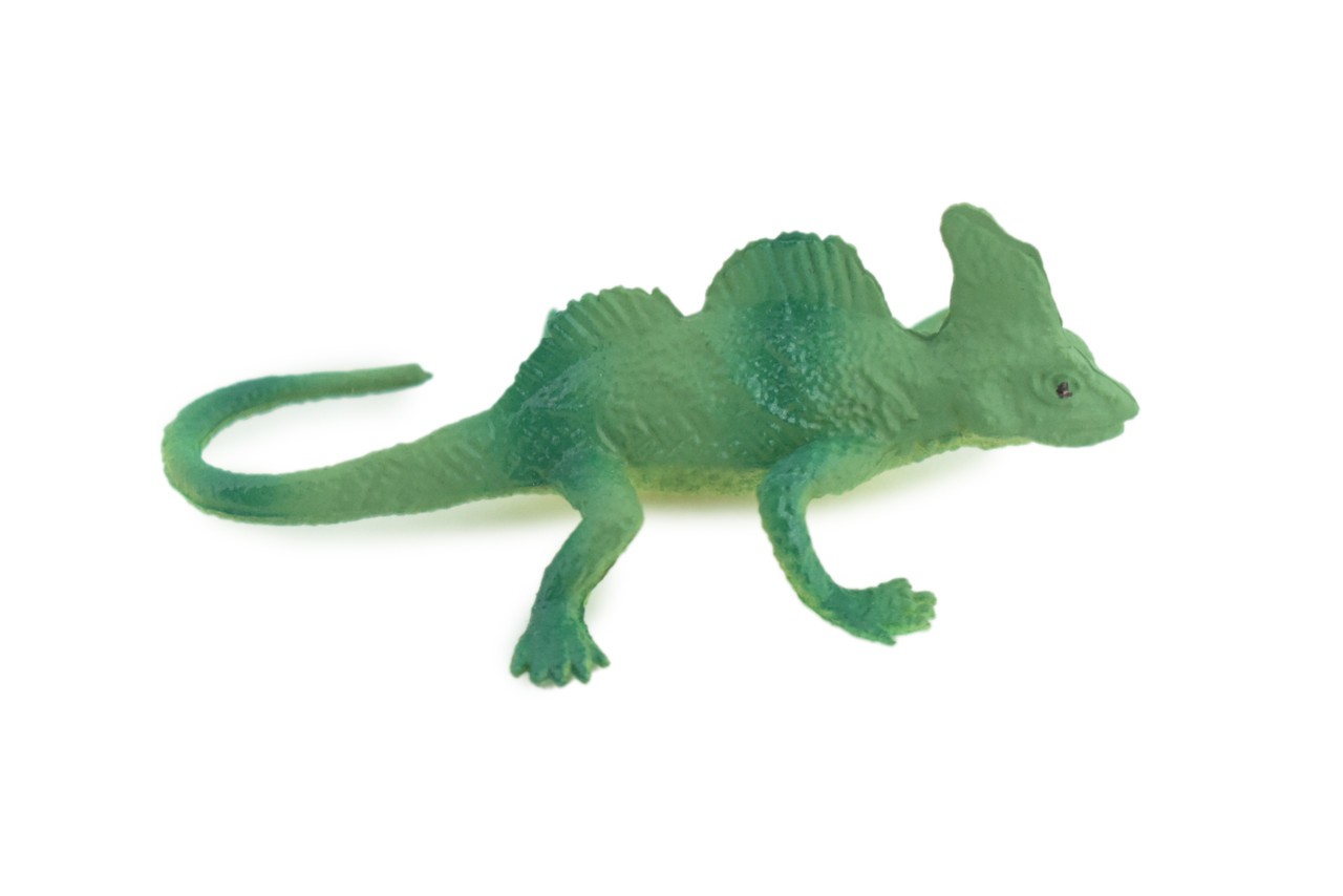 Green Basilisk Lizard Toy, Hand Painted Rubber, Realistic Model  2.5" WR39 B197