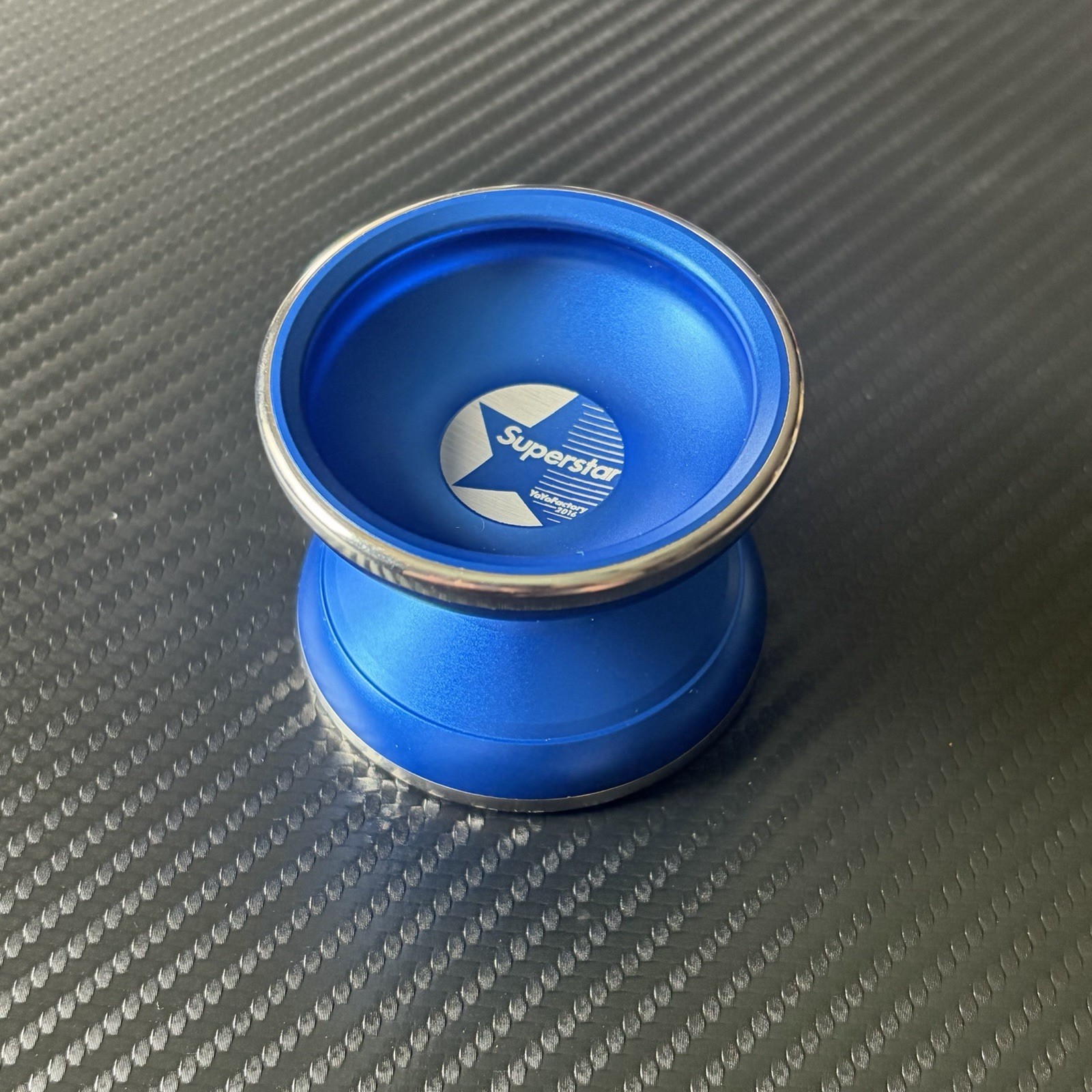 YoYoFactory Superstar Bi-Metal Blue Yo-yo RARE, Flawless