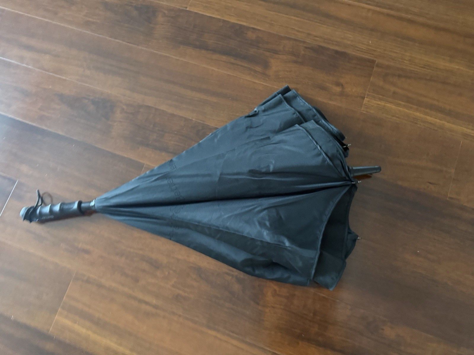 Umbrella inverted Reverse