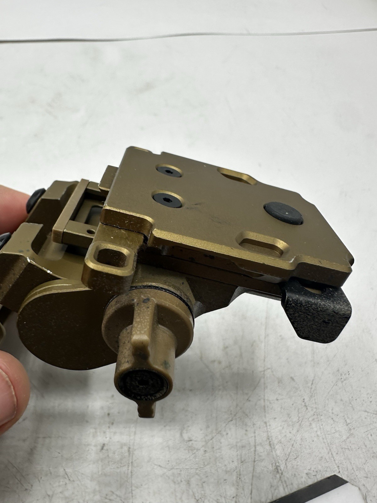 Argus A4 Light Weight Night Vision Mount (LWNVM) TAN Color