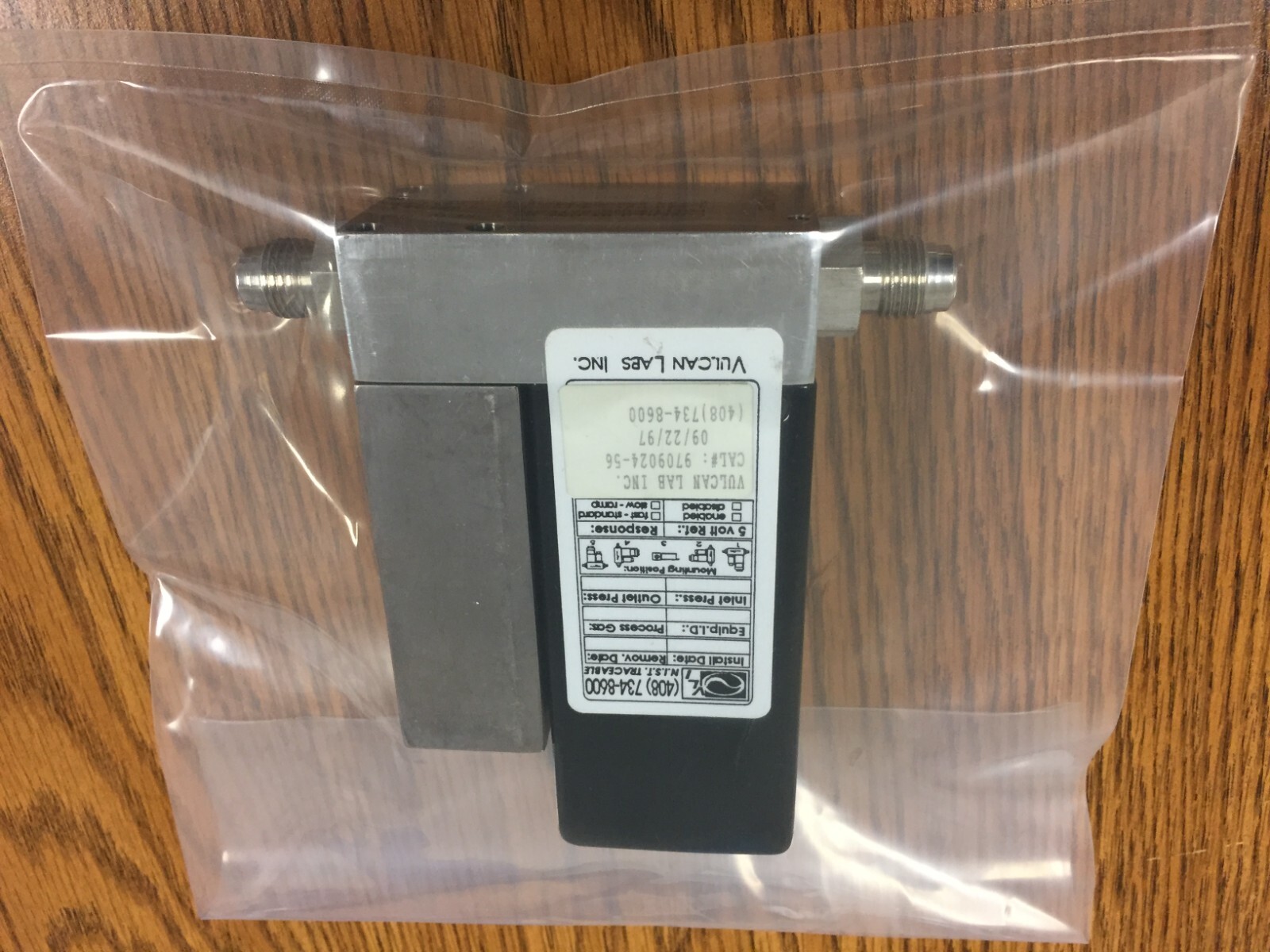 Unit Instruments UFC-1500A, Range 100 SCCM, Gas N2 500 PSI Mass Flow Controller