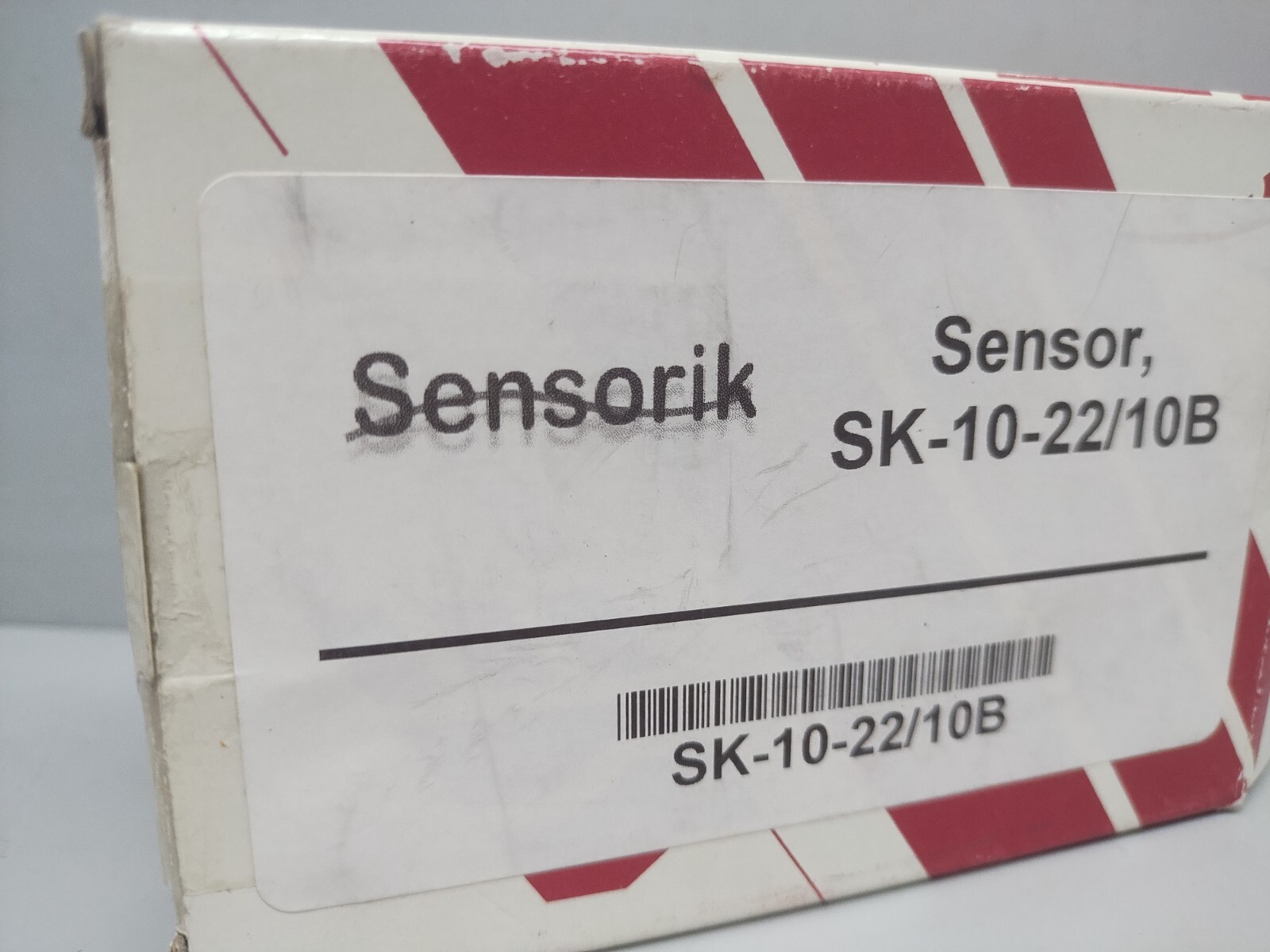 BALLUFF SK-10-22/10B  SENSORIK SIE SK102210B. New in Box