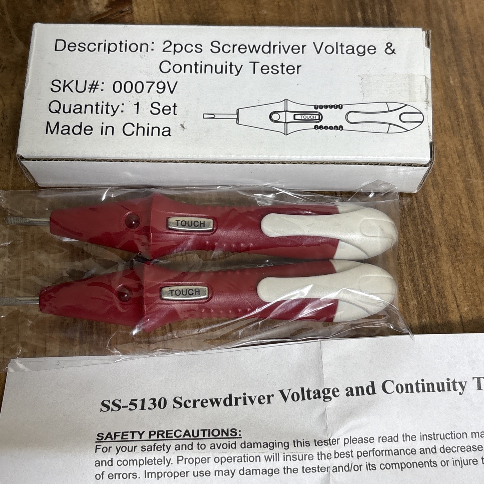New Screwdriver Voltage & Continuity Tester