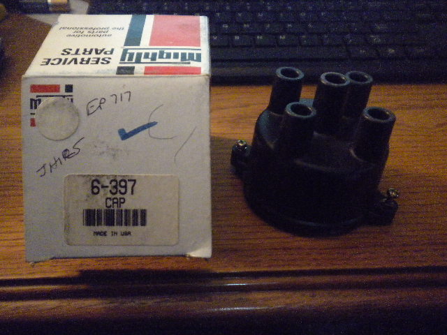 NOS Distributor Cap For 1985 & 1984 Honda Civic 1.3L & 1.5L Apps.