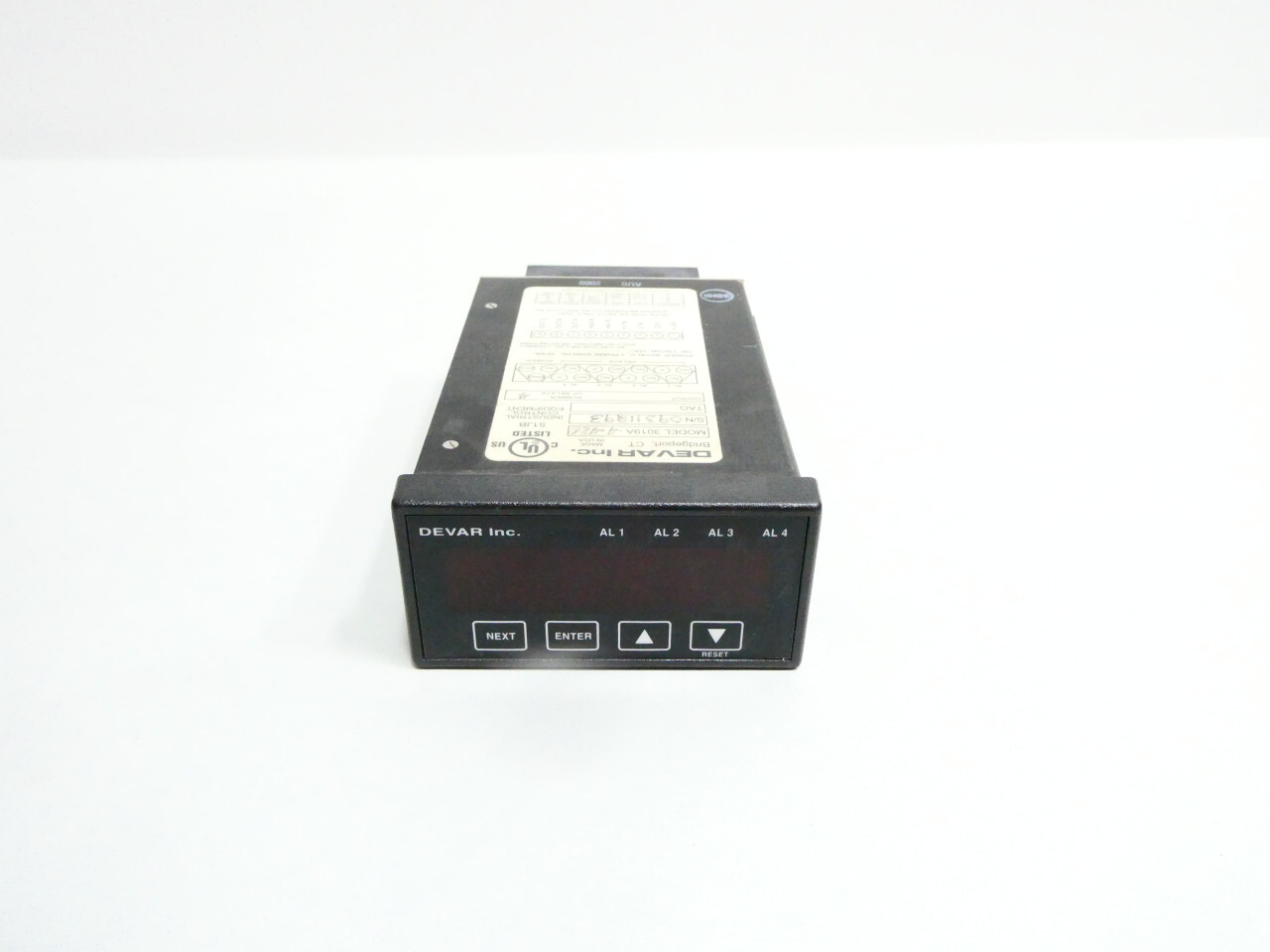 Devar 3019A-4-420 Process Signal Indicator Controller