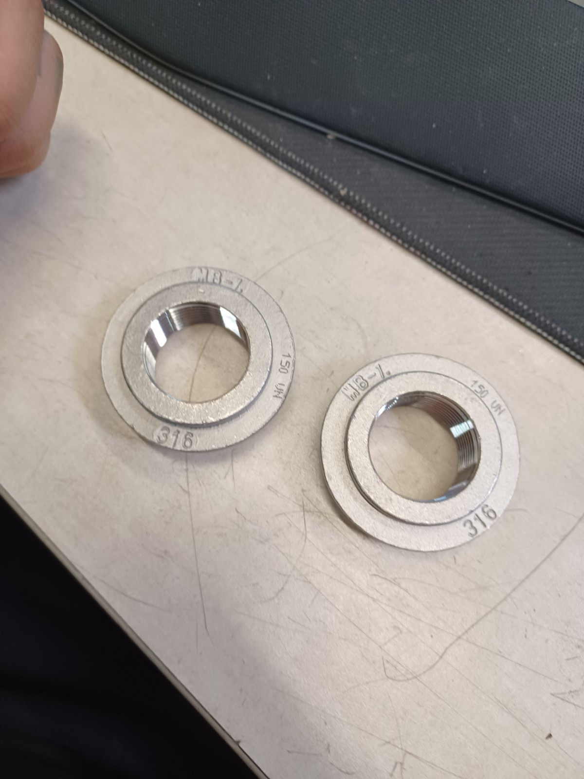 2pcs MR-1 150UN 316 Socket Weld Threaded End