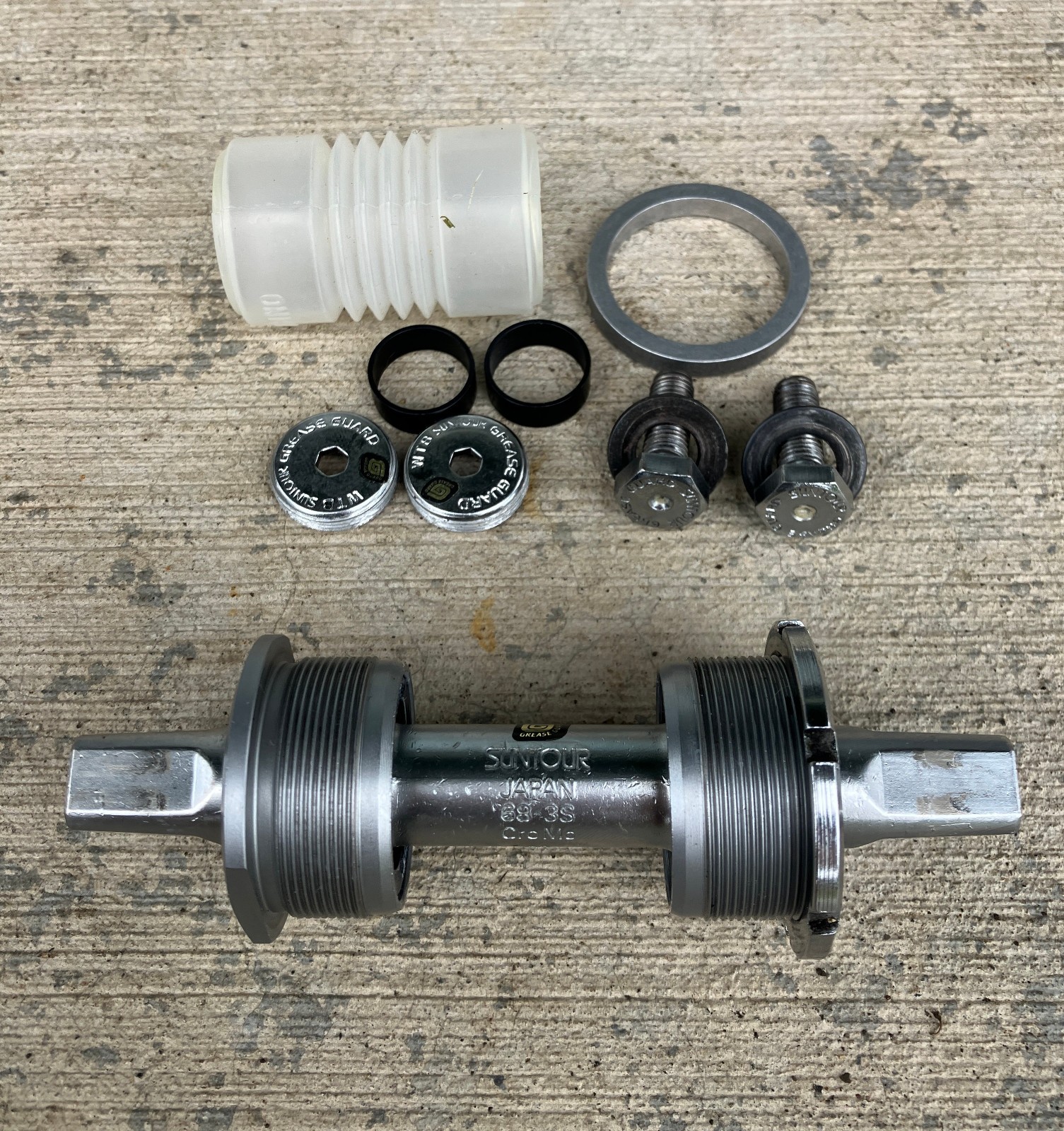 Suntour XC Pro Grease Guard Bottom Bracket