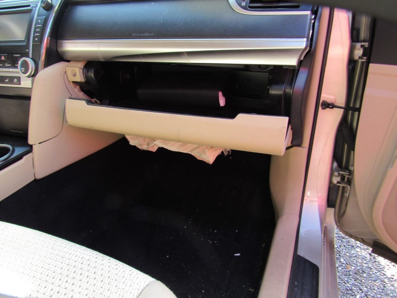 CAMRY     2014 Glove Box 1059260