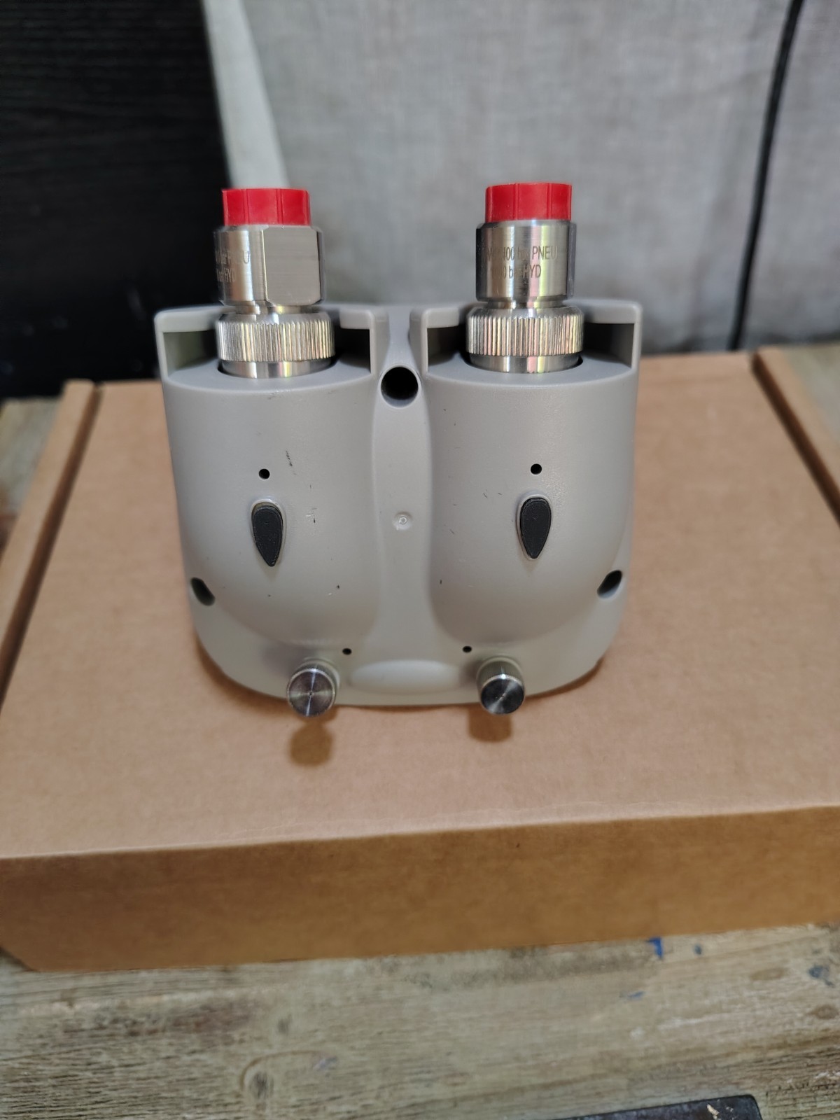 Druck MC 620G Module Carrier