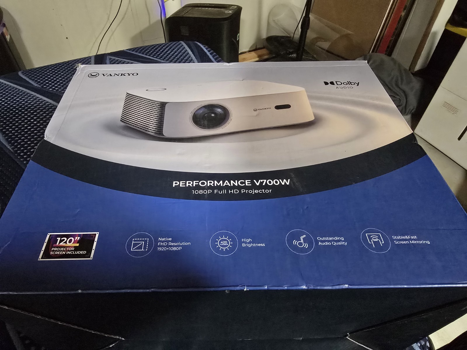 VANKYO Performance V700W 1080p LCD Projector 420 ANSI, HDMI/USB, Mirroring