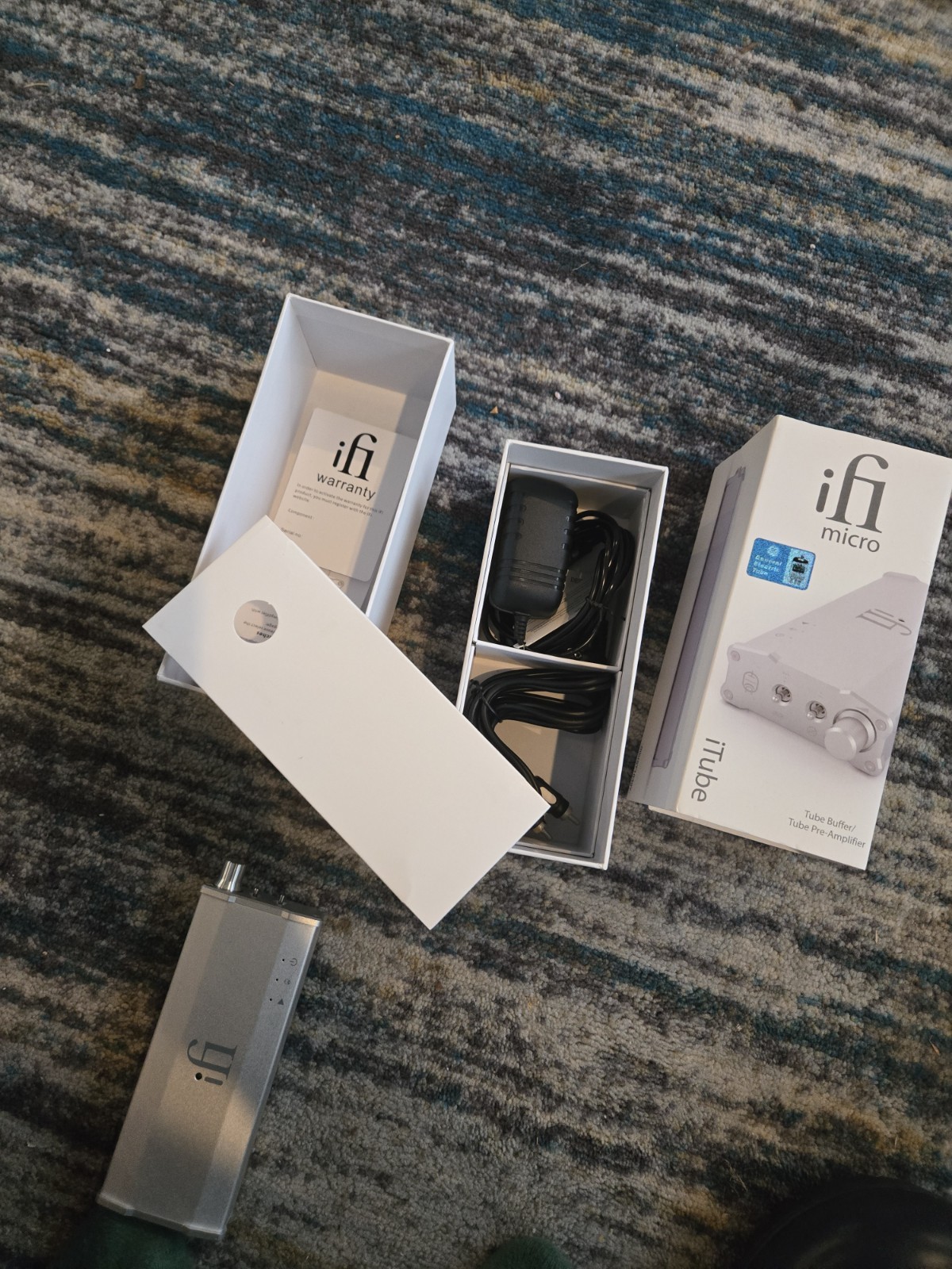 ifi micro itube Tube Buffer/Tube Pre-Amplifier