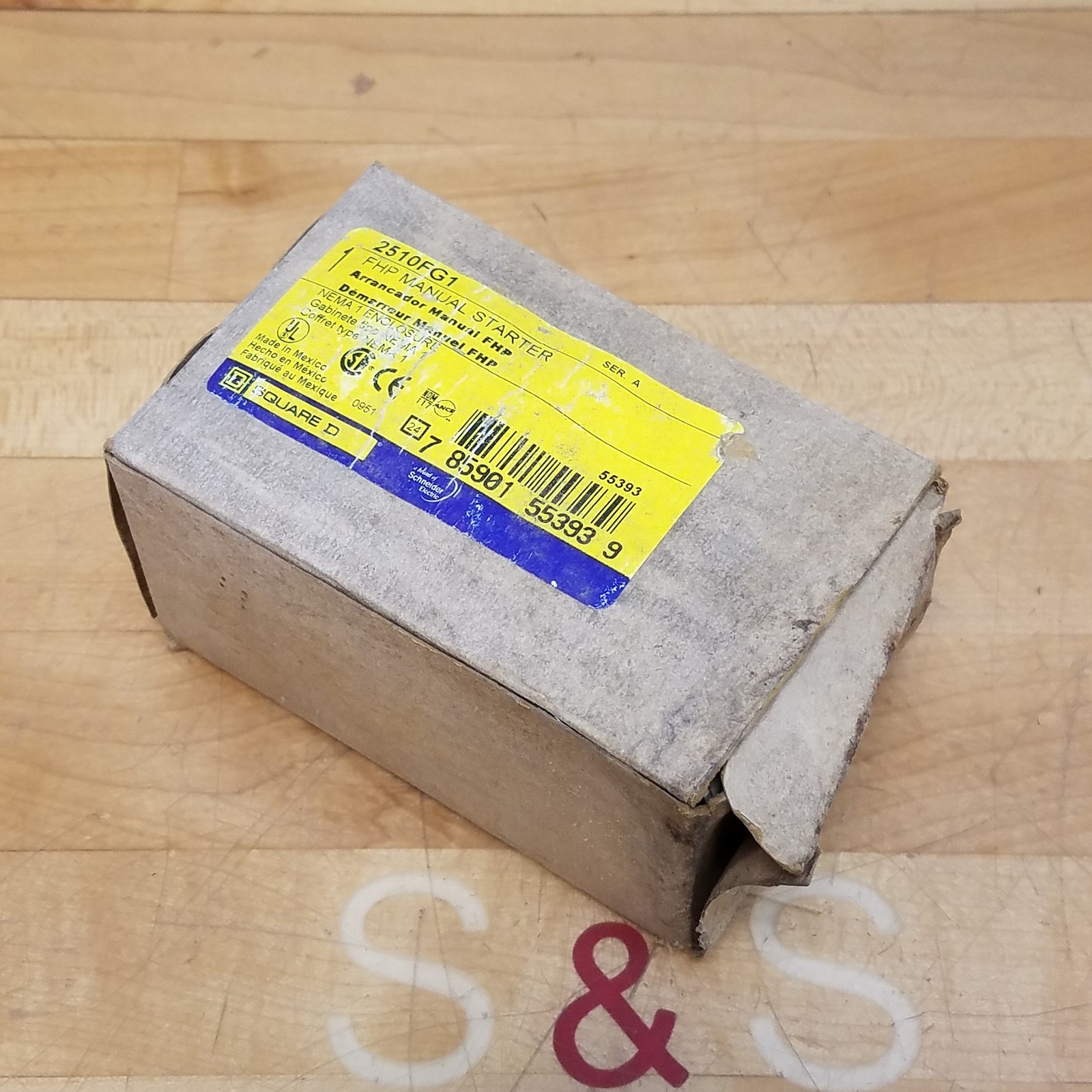 Square D 2510FG1, Series A, Manual Motor Starter Switch - NEW