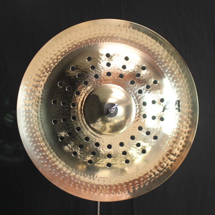 Sabian 19" AA Holy China Brilliant - 1269g (video demo)