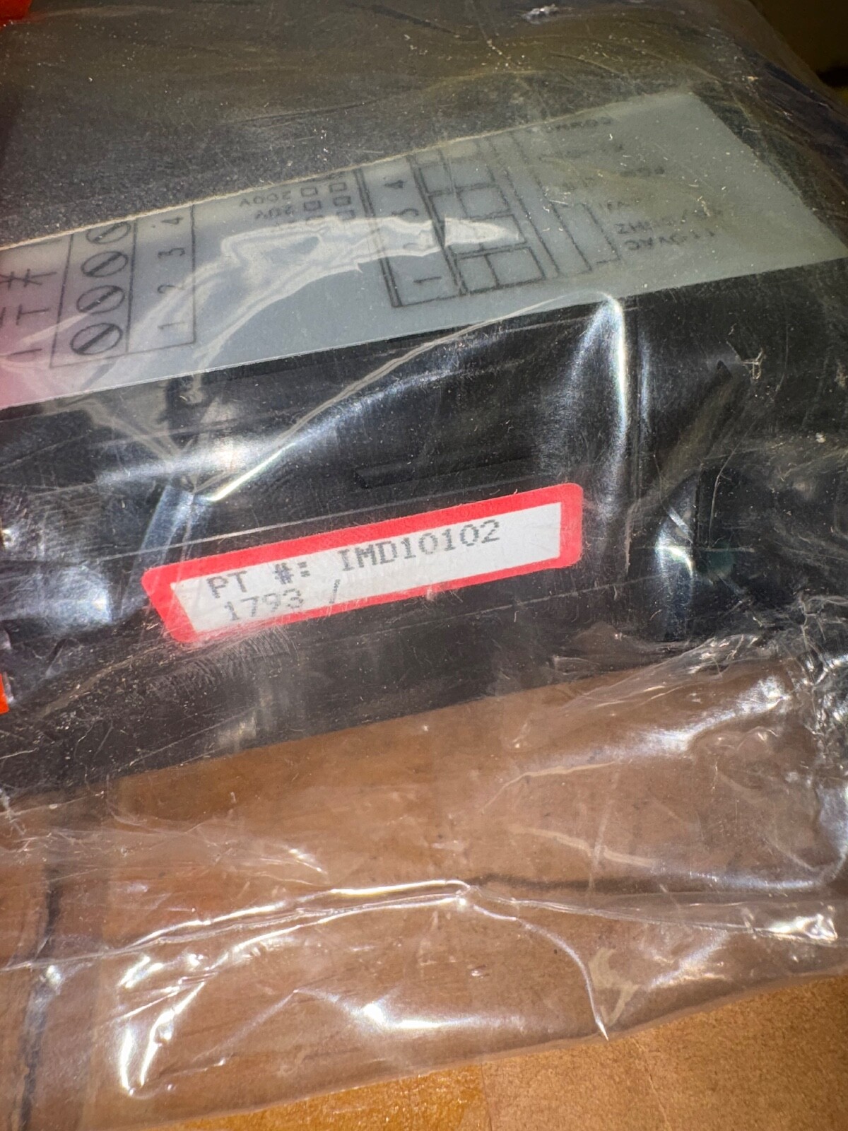NOS RED LION CONTROLS IMD10102 APOLLO PANEL MOUNT VOLTAGE METER. B326