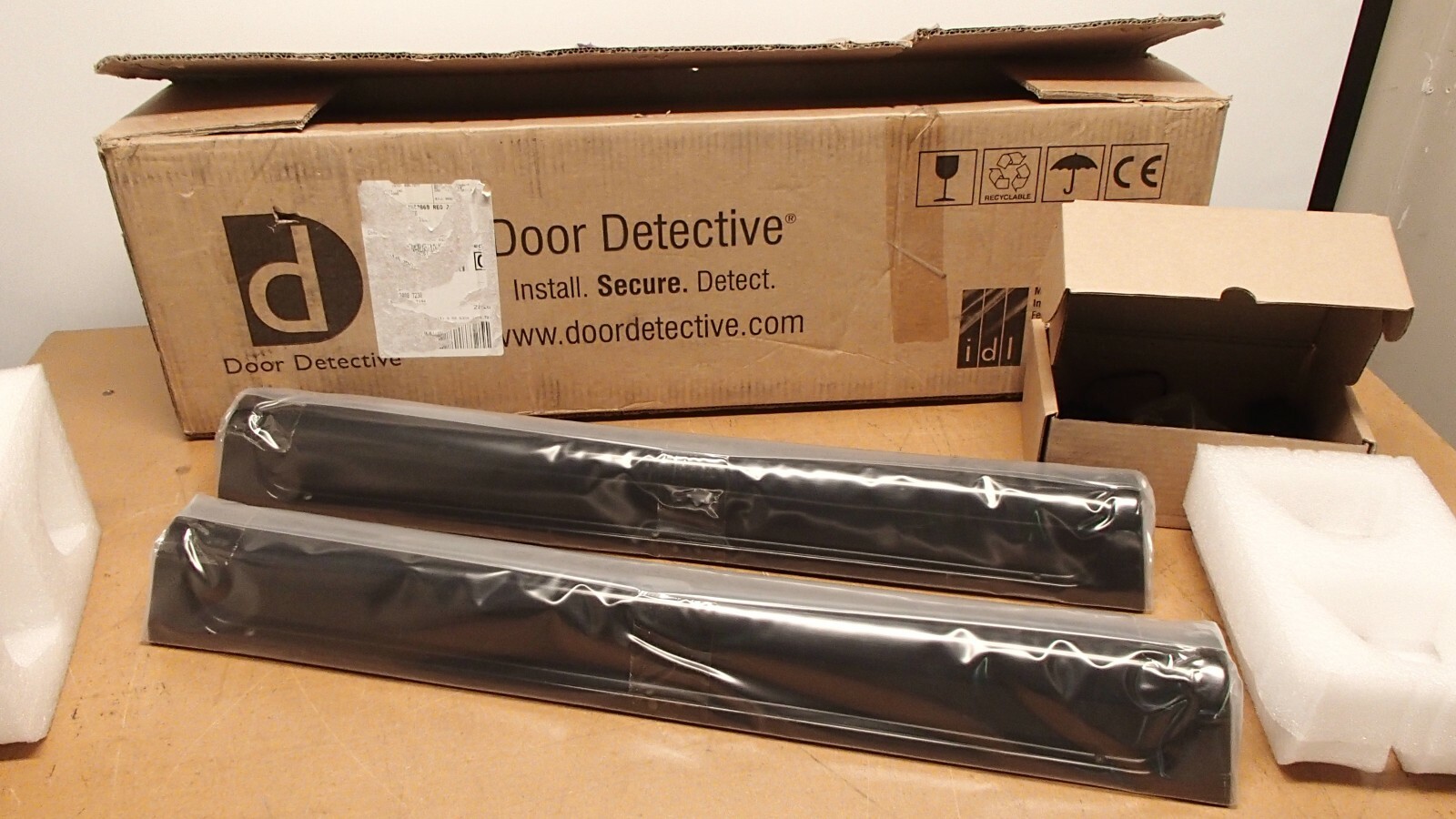 NEW IDL Door Detective - 46756 46757  CHo