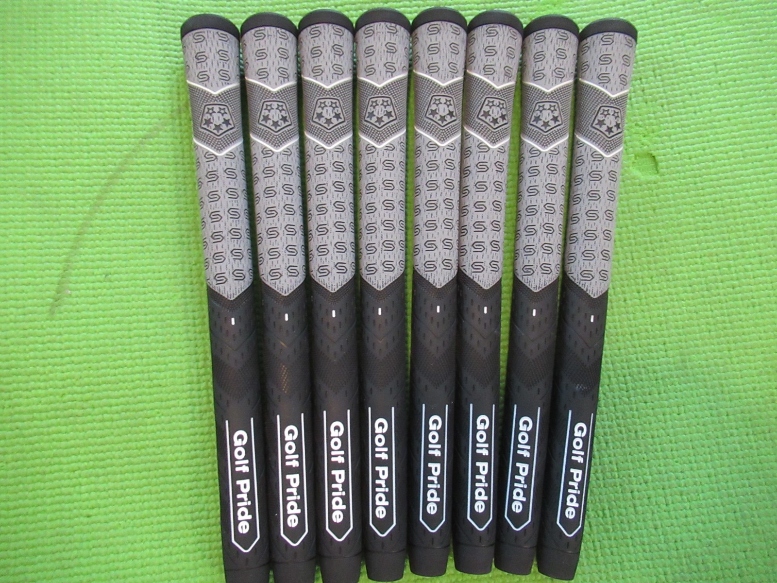 Lot set 8 New Golf Pride limited edition Under-rated plus4 curry midsize grips