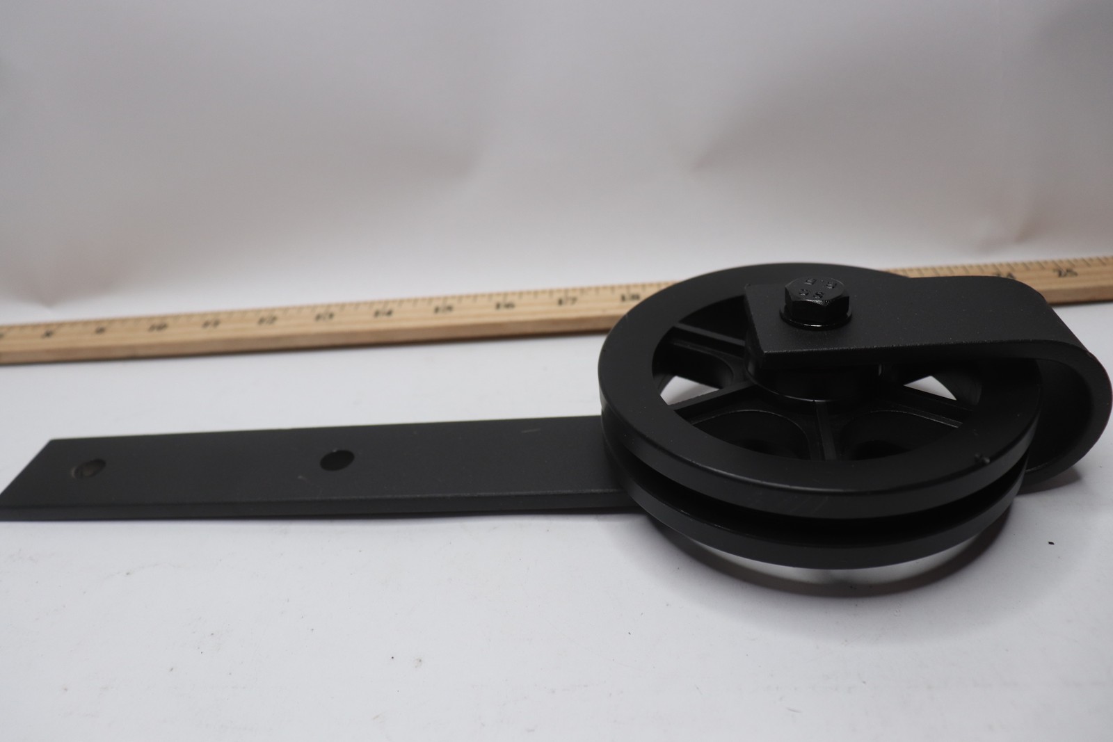 Straight Design Sliding Roller Barn Single Wood Door Roller Black