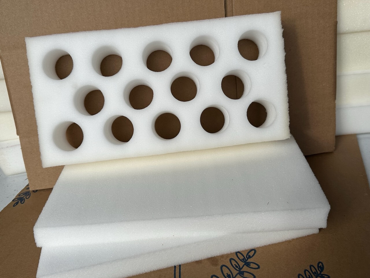 6 SETS - 14 Hole Foam Egg Shippers with Extra Thick Padding! (INCLUDES BOXES)