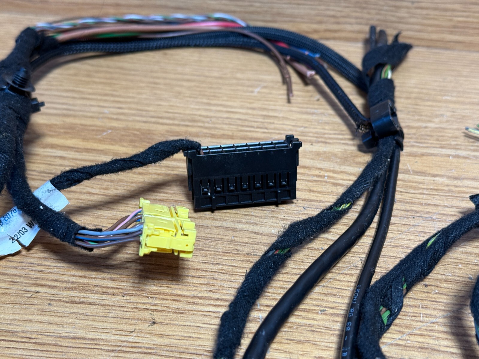 Mercedes-Bens Wiring From 2003 E320 W211 Bag 4 Wiring