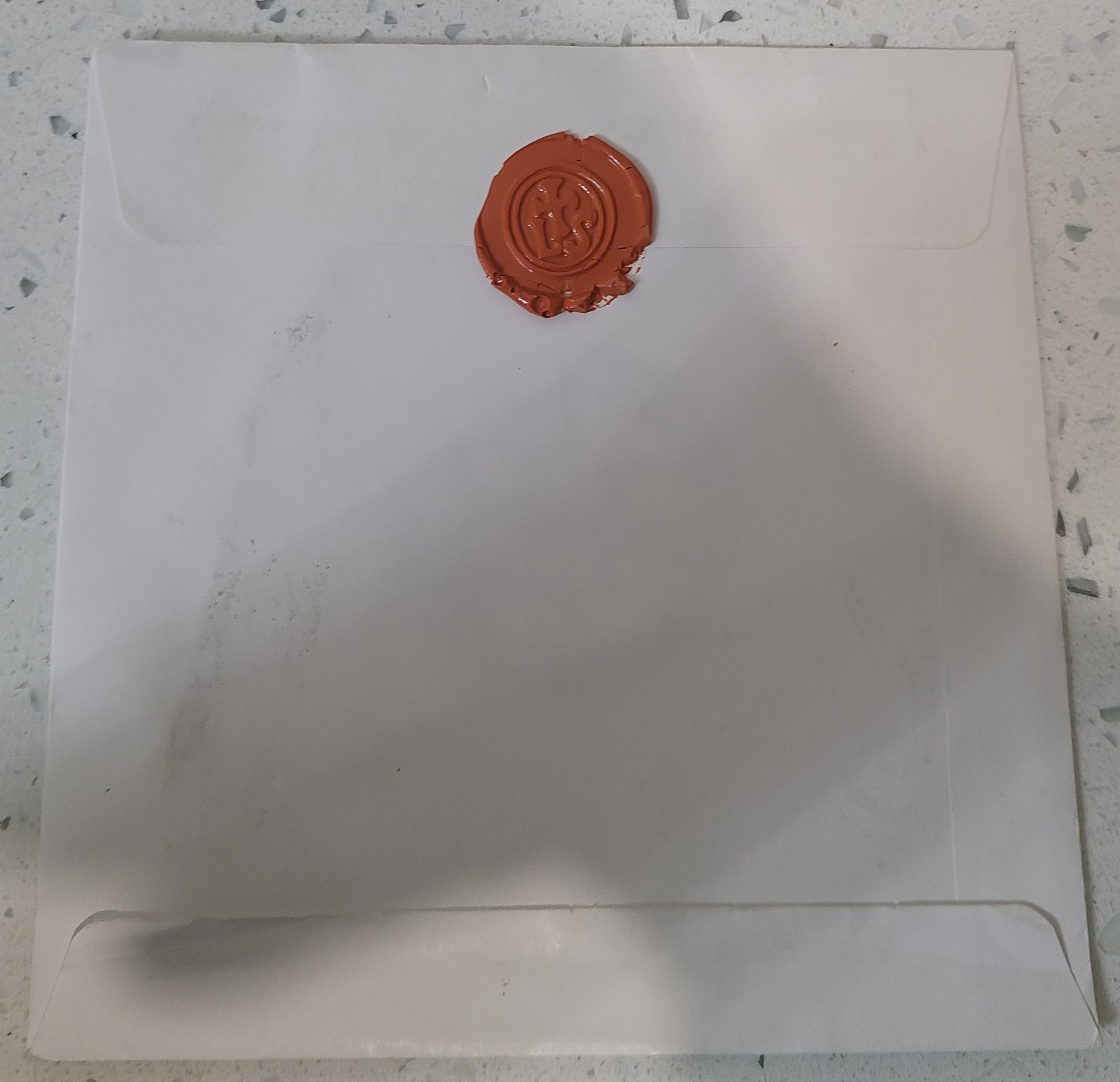 Larsen Strings Original Cello E String 4/4 Size.