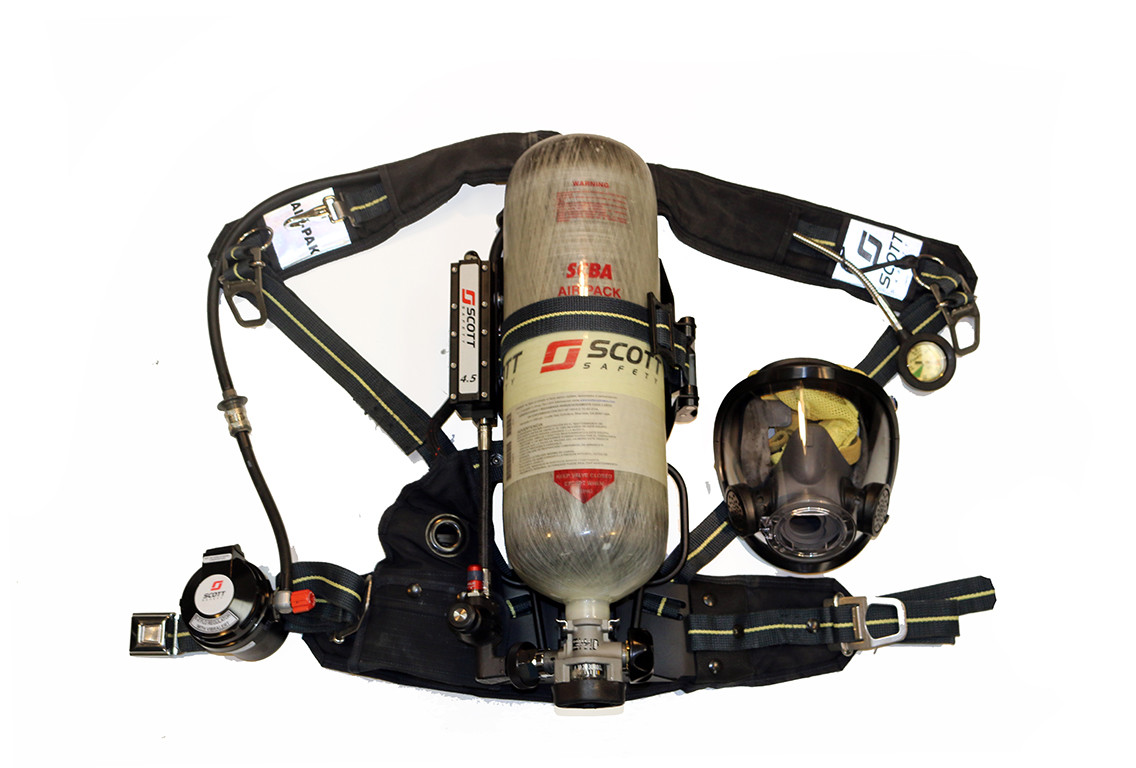 SCOTT SAFETY AP75 5.5 4500 PSI 2007 NFPA Mask & Cylinder not included
