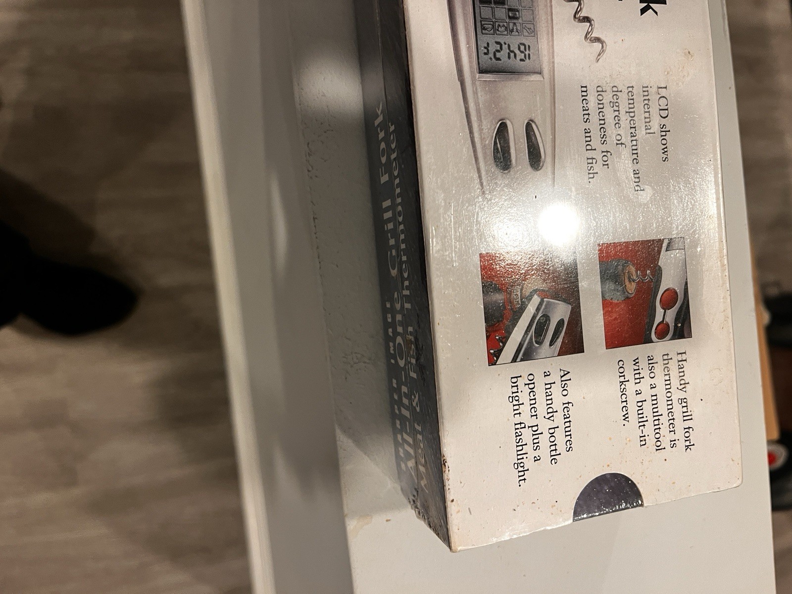 SHARPER IMAGE ALL IN OINE GRILL FORK MEAT & FISH THERMOMETER